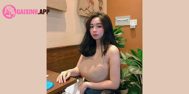 Hot girl ngực khủng -Thiên Di