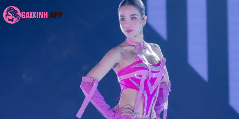 Diệp Lâm Anh là hot girl Hà Thành có tiếng